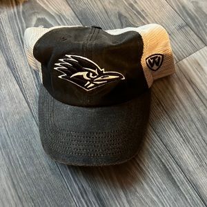 UTSA hat